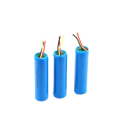 UN38.3 certificó 3,7 la batería recargable de V 2400mah 18650 con el top plano 0.05kg